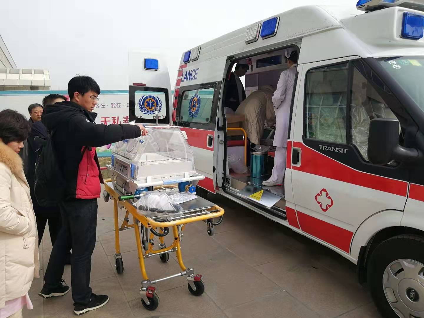 洛宁县救护车转院